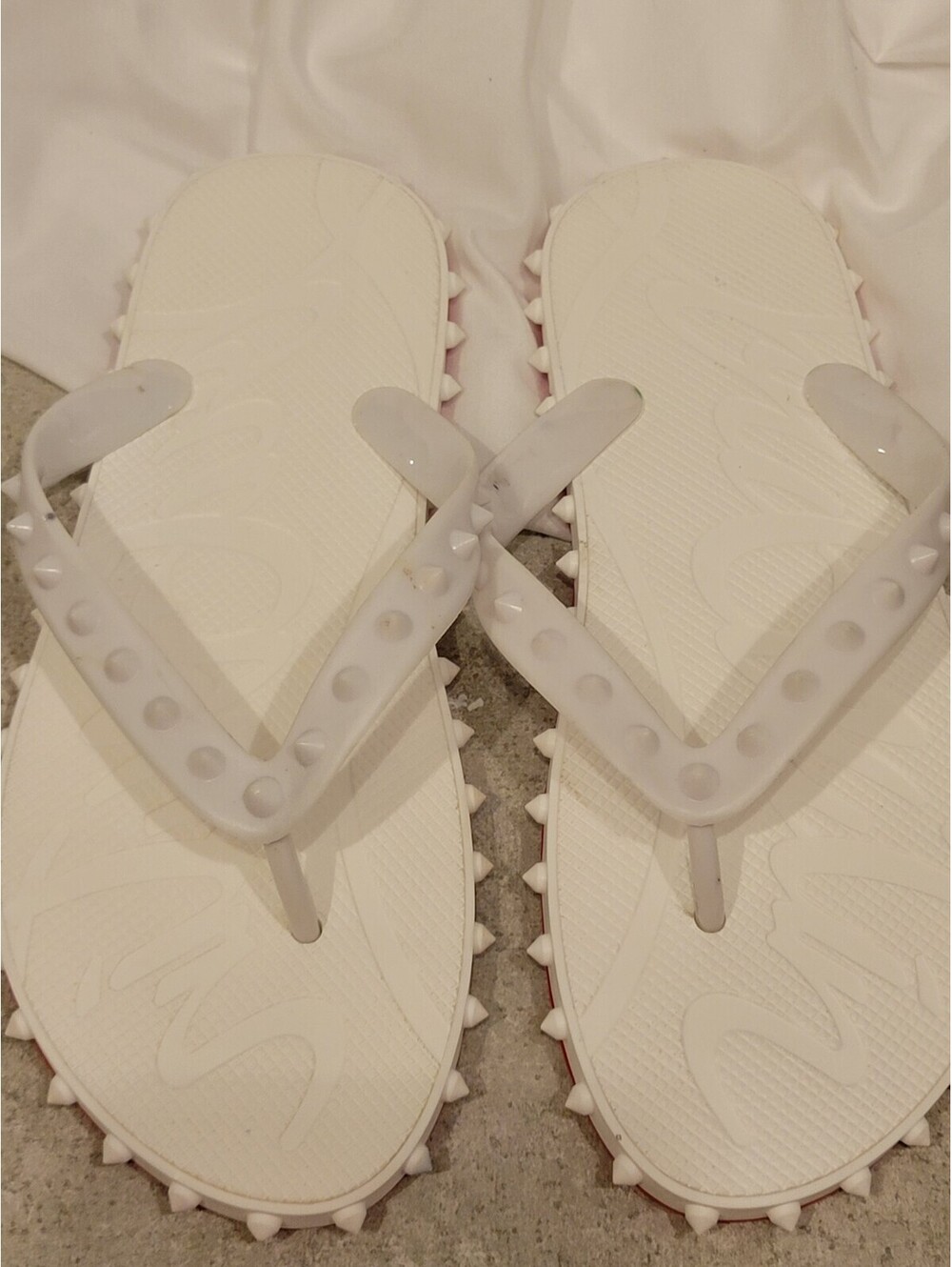 White Flip Flop Womens 7